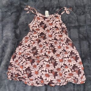 Kate Quinn bubble dress with pockets.